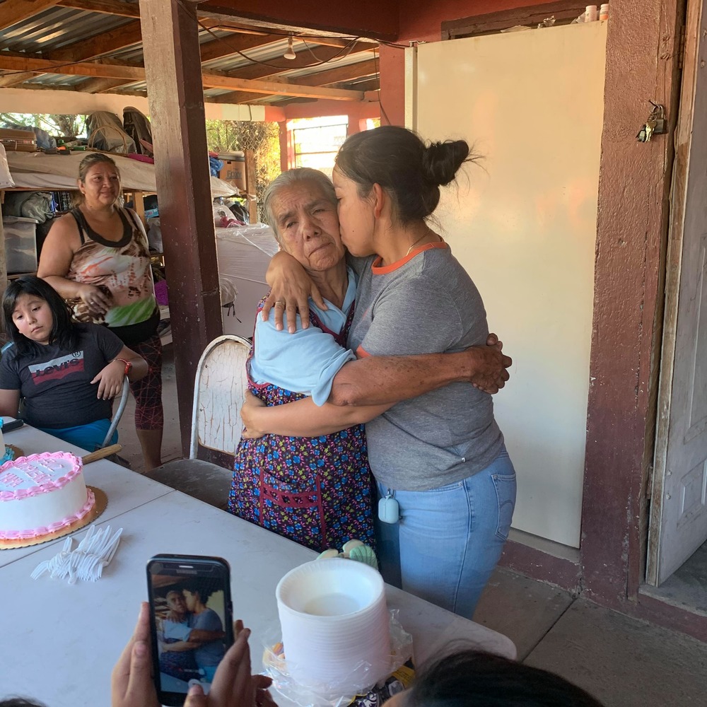 Meet your Posher, Adela